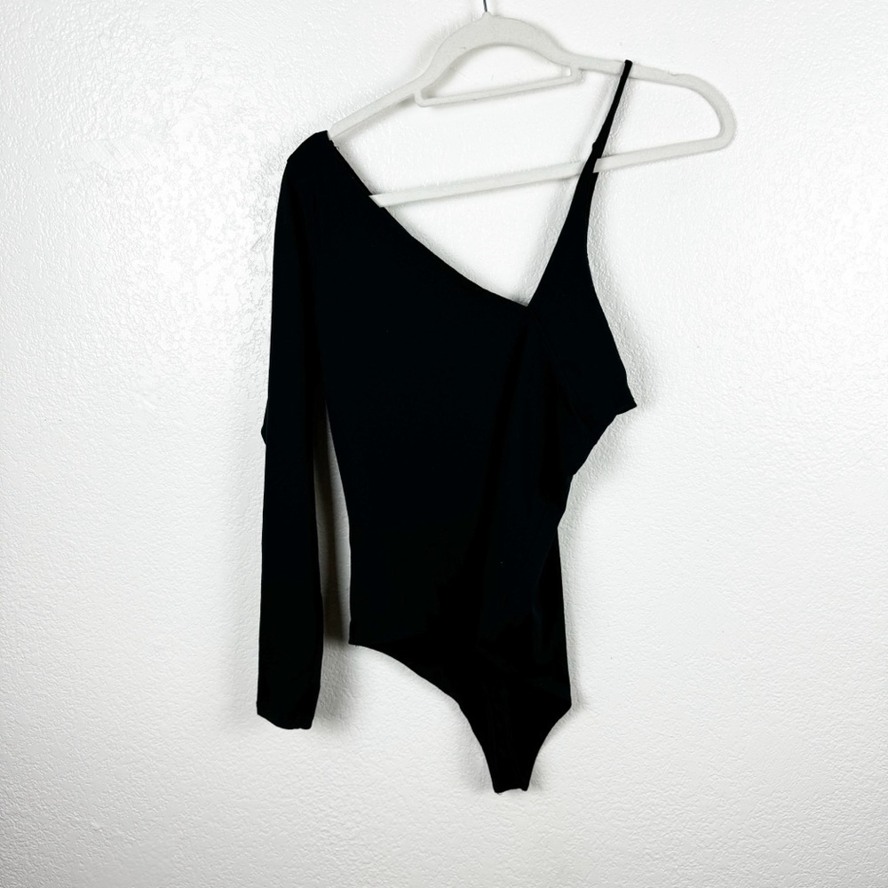Abercrombie & Fitch Asymmetrical Long Sleeve Seamless Fabric Bodysuit Black Sz M - Picture 5 of 5